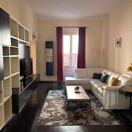 Piazza Maggiore Luxury Apartment โบโลญญา ภายนอก รูปภาพ