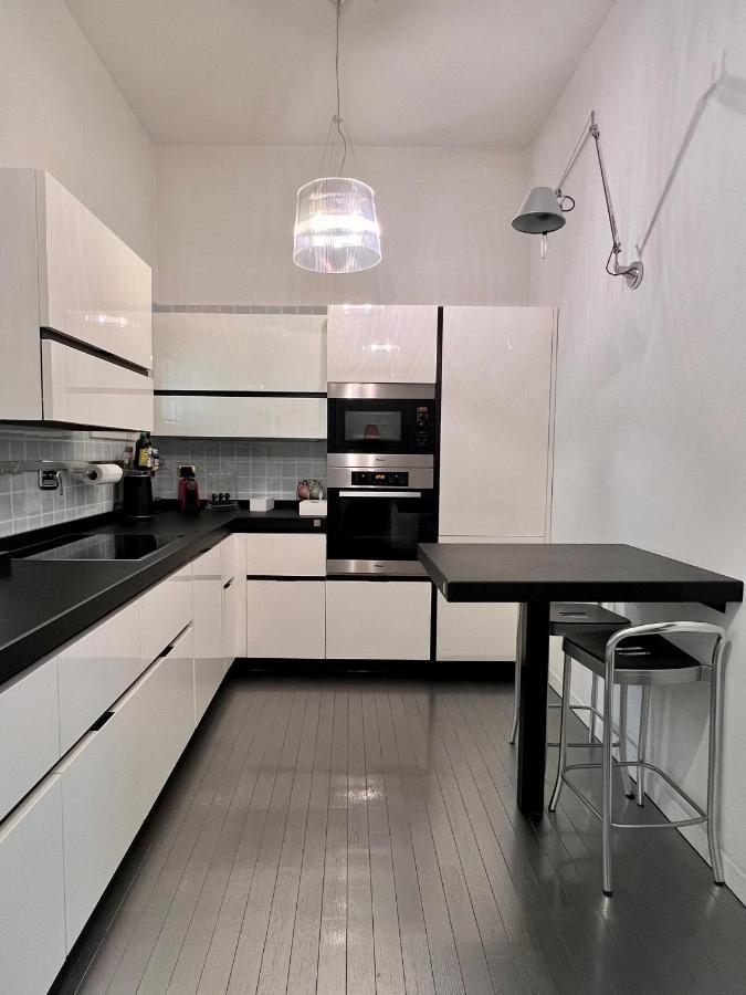 Piazza Maggiore Luxury Apartment โบโลญญา ภายนอก รูปภาพ